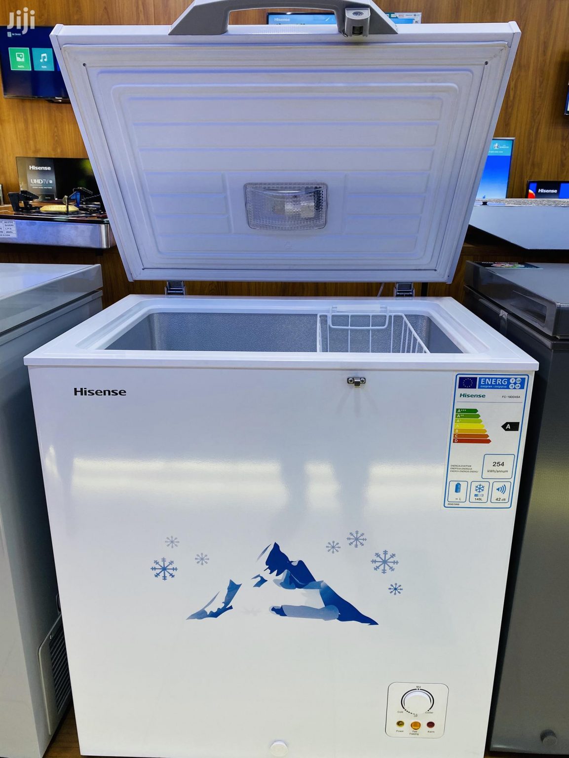 Hisense 190 Litres Chest Freezer Crown Japan Katwe